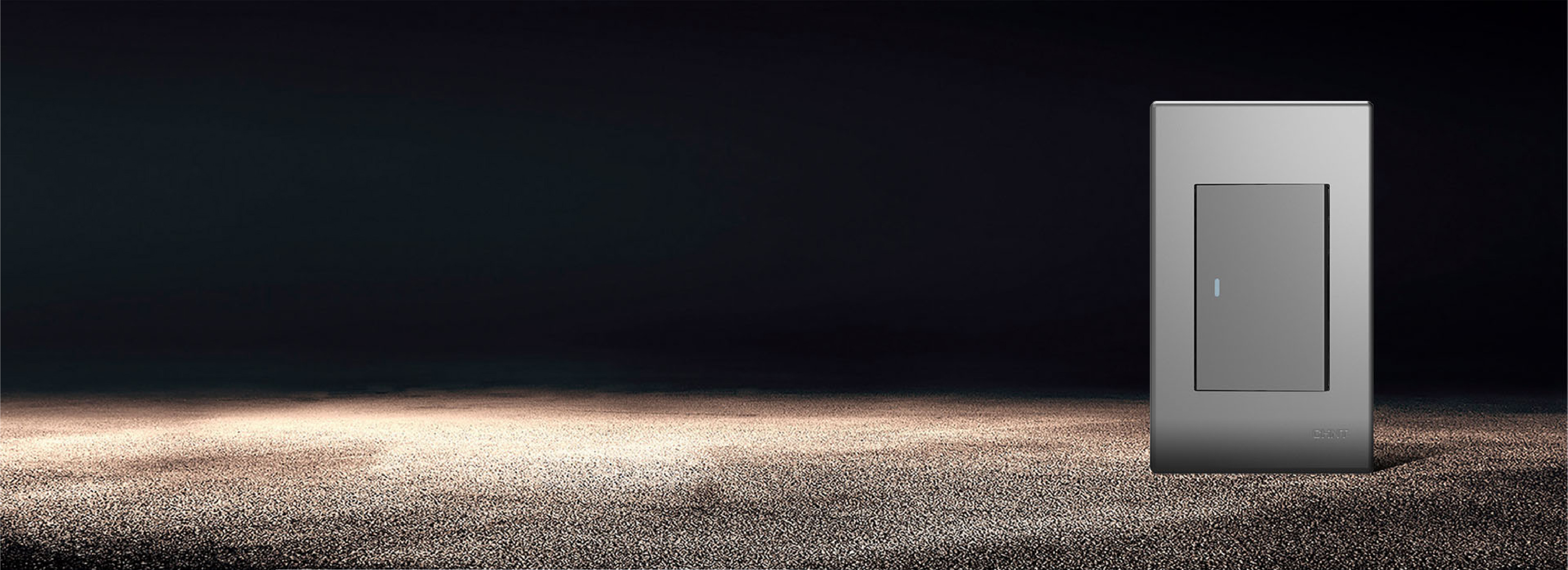 NEW9N系列開關(guān)面板  大而不凡，...