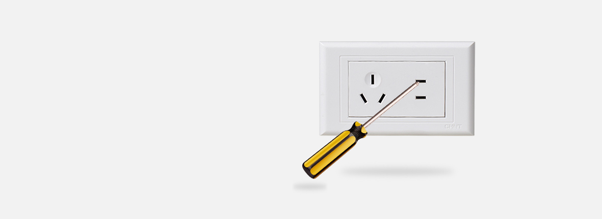 防塵保護，順暢插拔 二插防塵保護門設(shè)計...