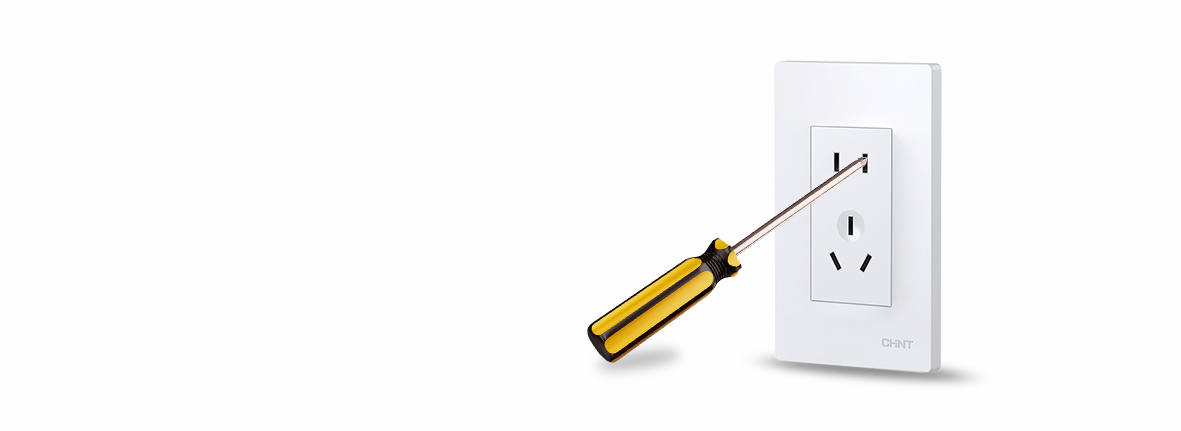 保護性設計，防止觸電 防誤插擋板設計，...