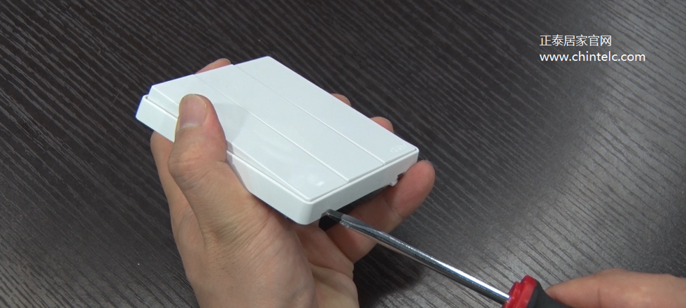 三聯(lián)多控開關(guān)接線圖解-1