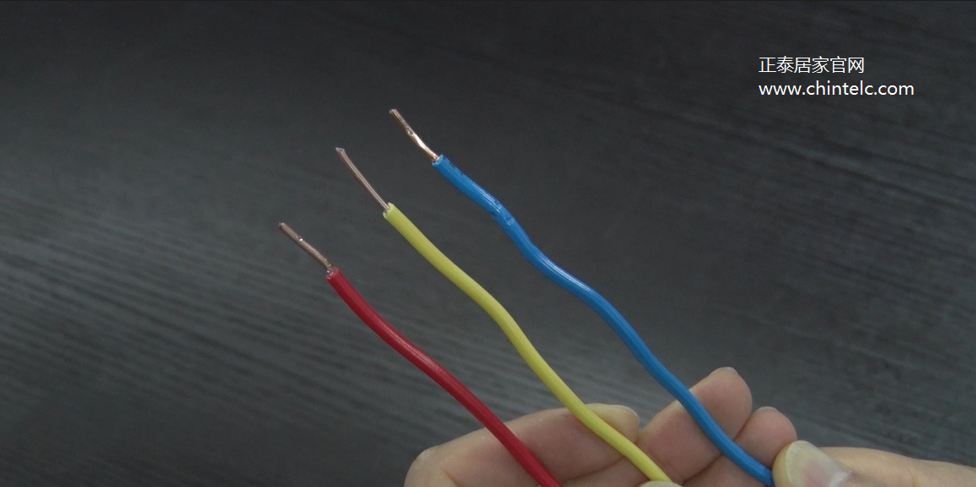 三聯(lián)多控開關(guān)接線圖解-3