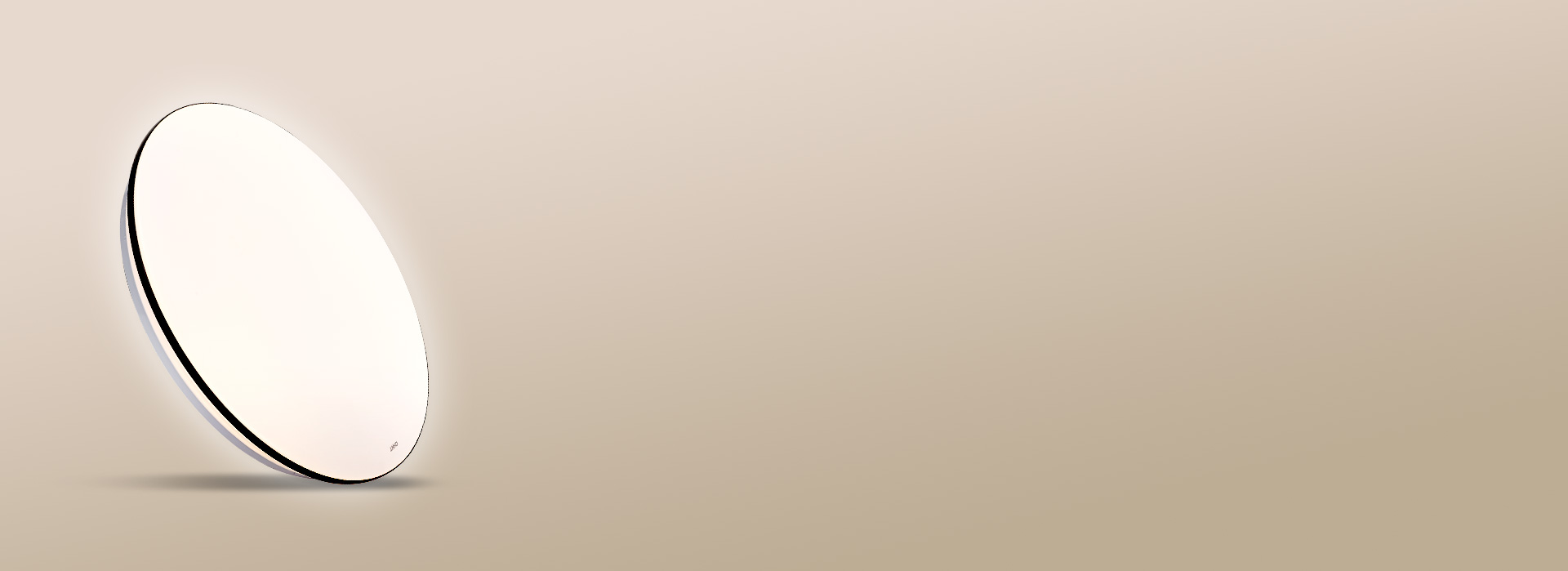 極簡主義的魅力 整燈線條簡潔明了，黑色...