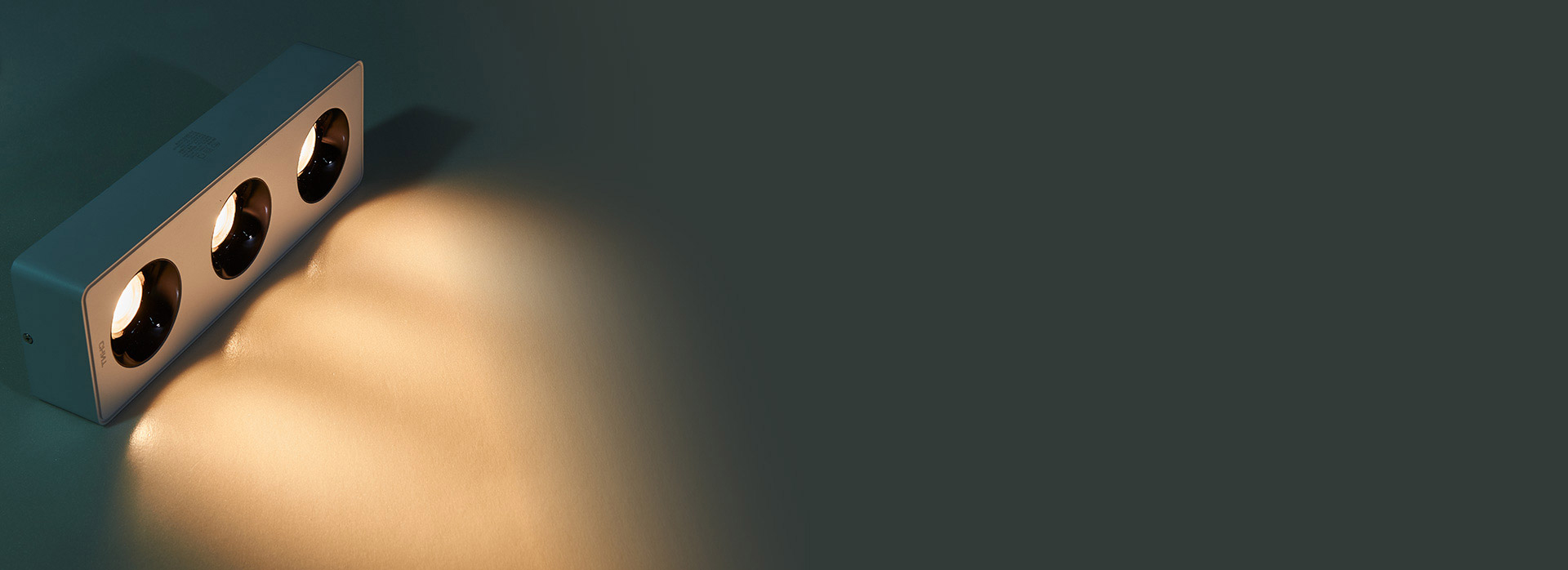 光源深藏，見光不見燈 深藏式光源設計，...