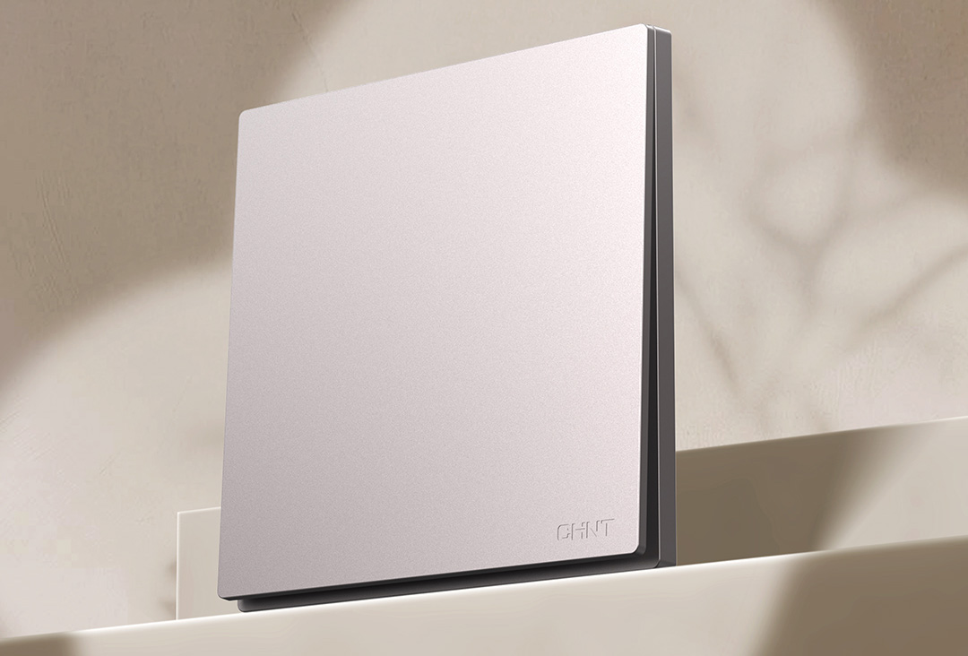 正泰U5開(kāi)關(guān)新品上市-1 正泰U5開(kāi)關(guān)新品上市-1